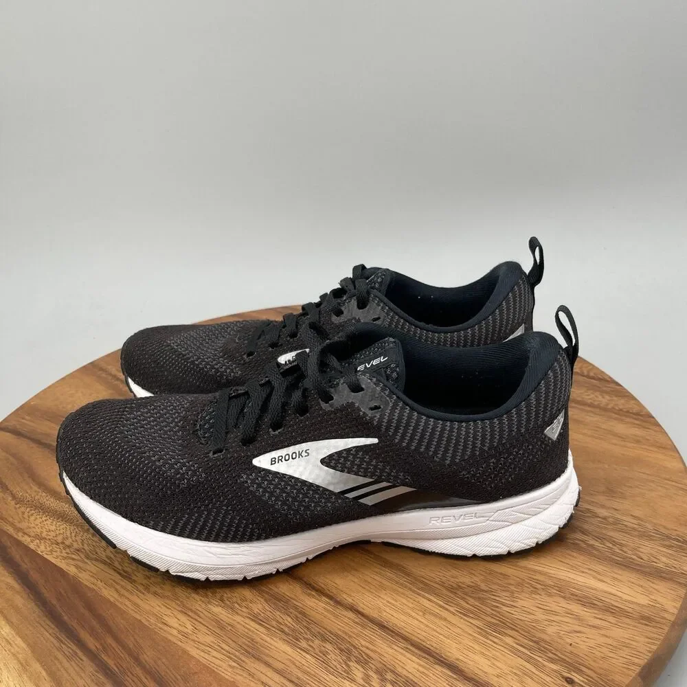 Brooks Revel 5 Shoes Womens Size 9 B Black Running Comfort Walking Sneakers Gym